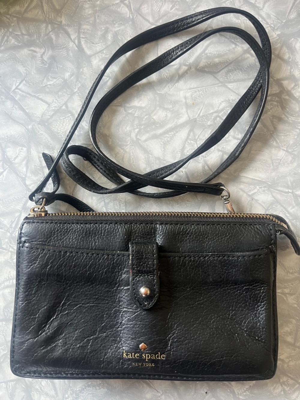 kate spade Jackson Small Tab Black Pebbled Leather Crossbody Wallet